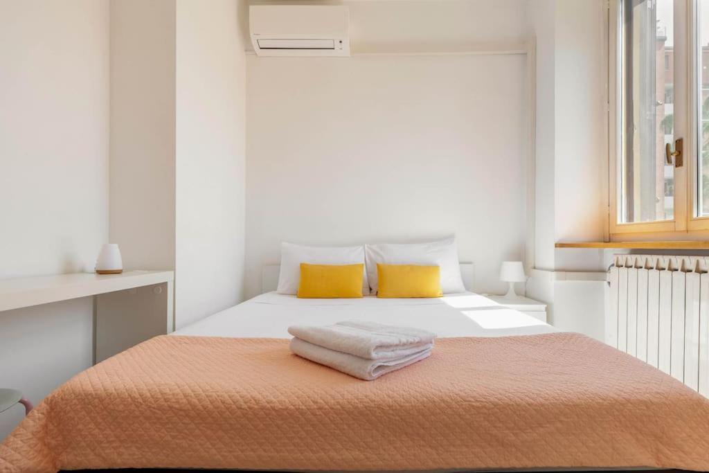 Marghera House - San Siro Netflix & Wifi Мілан Екстер'єр фото